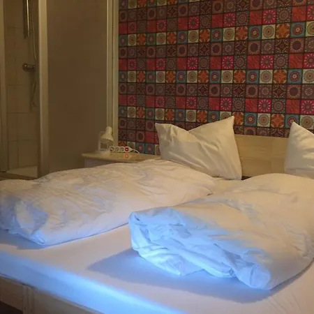 Bed&Breakfast Der Tiroler-3